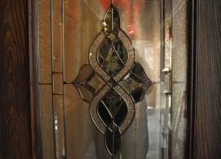 woodgrain-fiberglass-door-with-decorative-glass
